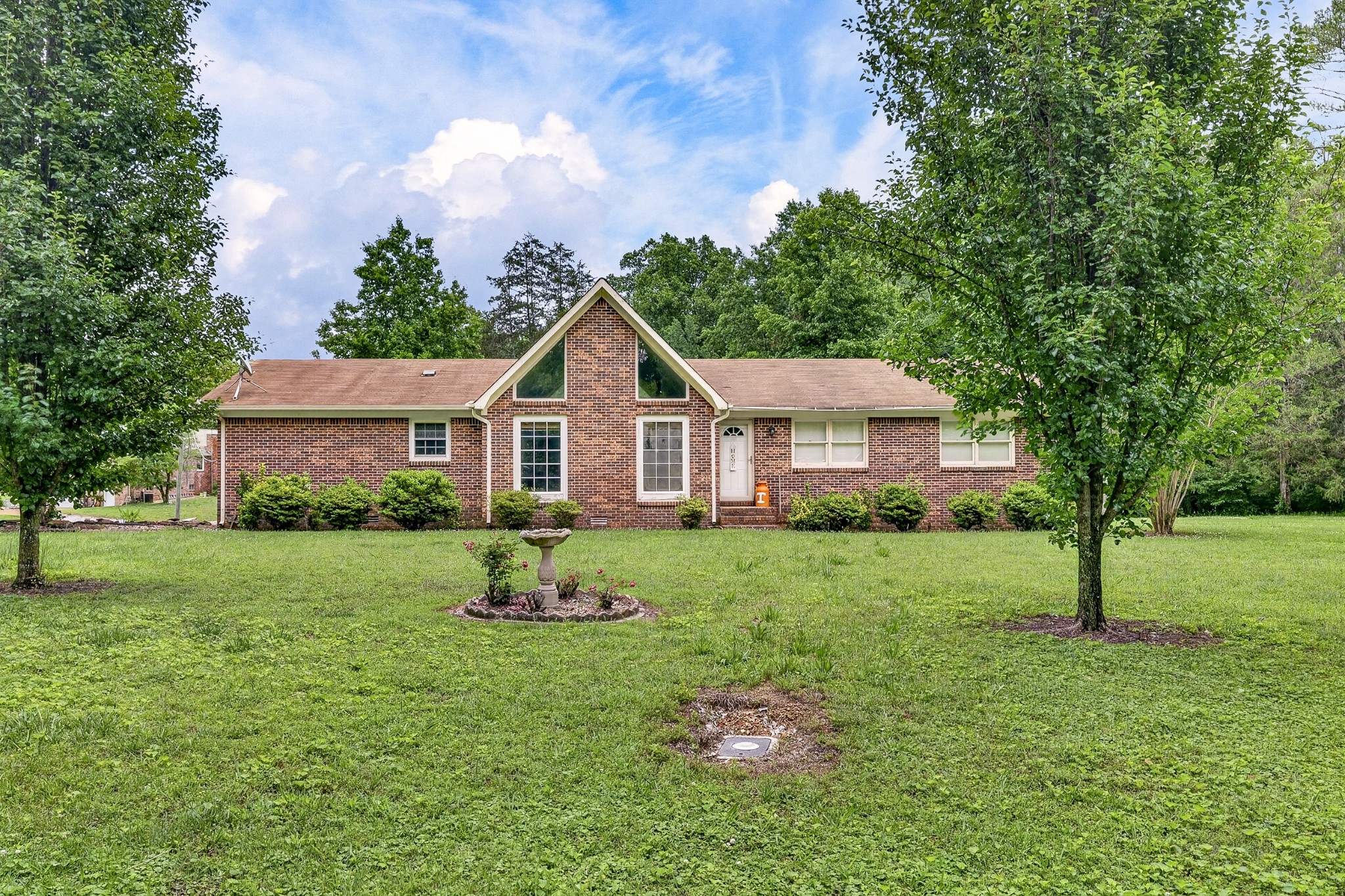 8 Sharpes Hollow Road Fayetteville TN 37334