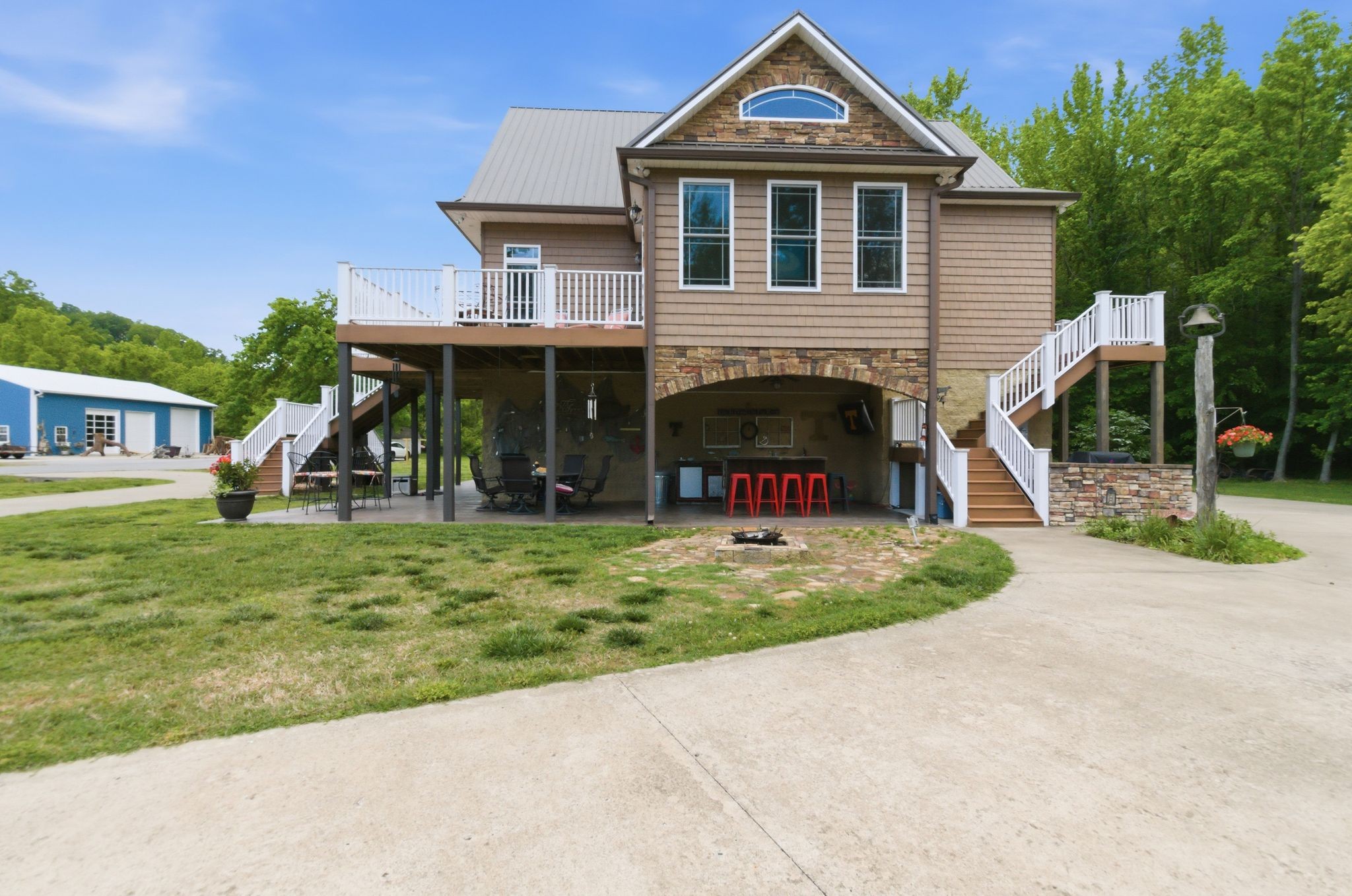1024 Cumberland Drive Chapmansboro TN 37035