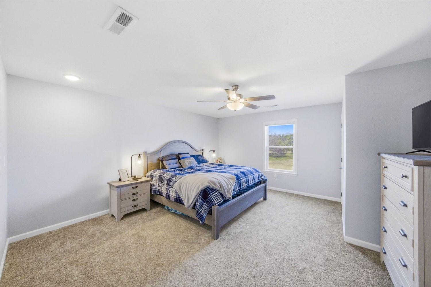 1964 Harbor Hills Drive Dandridge TN 37725