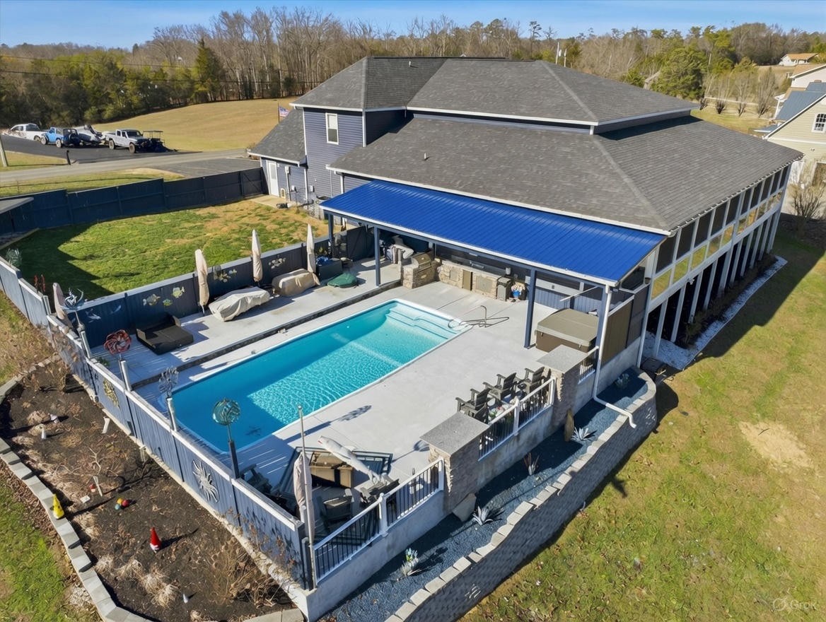 1964 Harbor Hills Drive Dandridge TN 37725