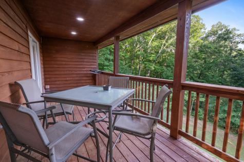 165 Kangaroo Ridge Road Byrdstown TN 38549