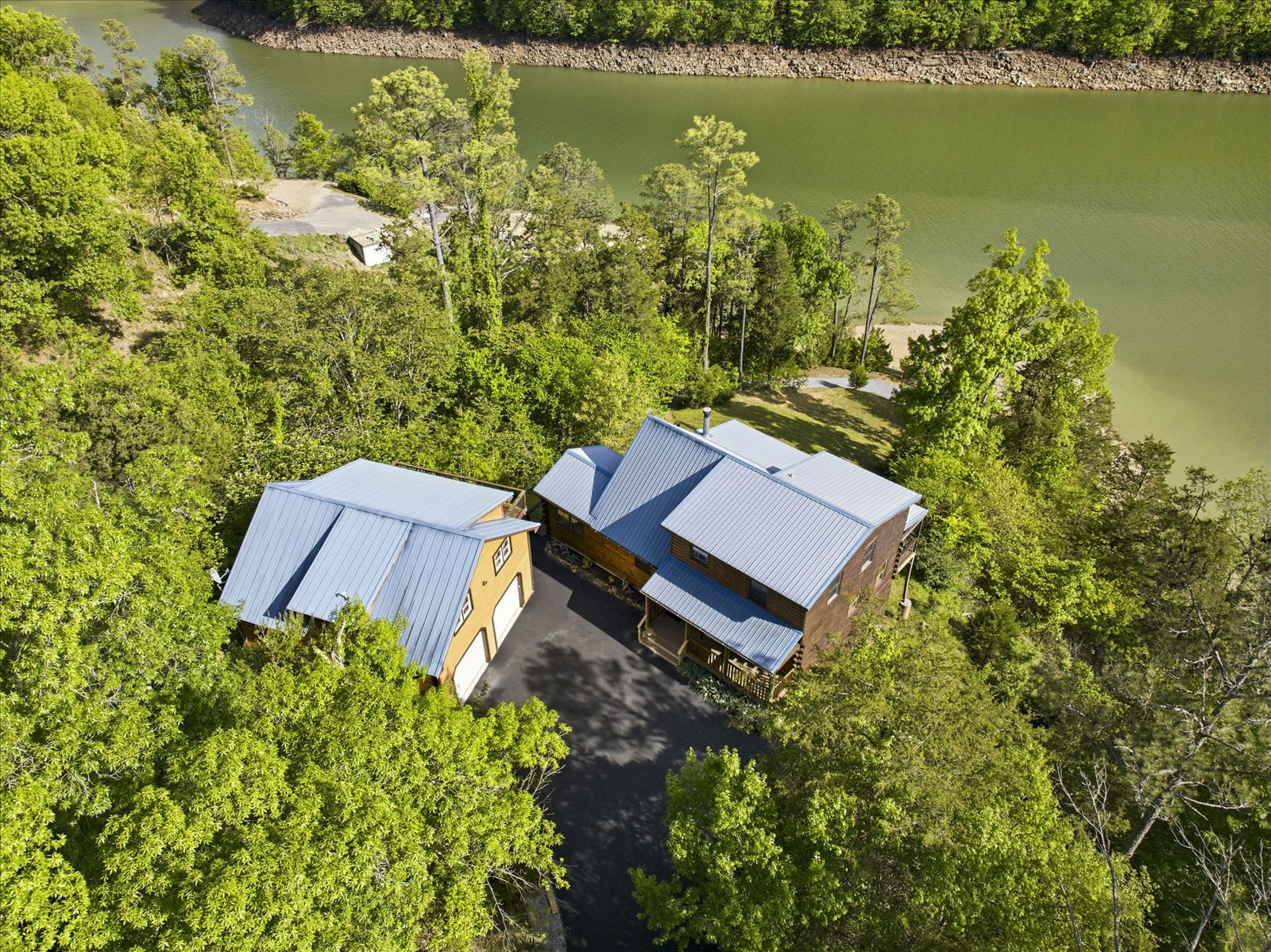 1590 Tranquility Trail Dandridge TN 37725