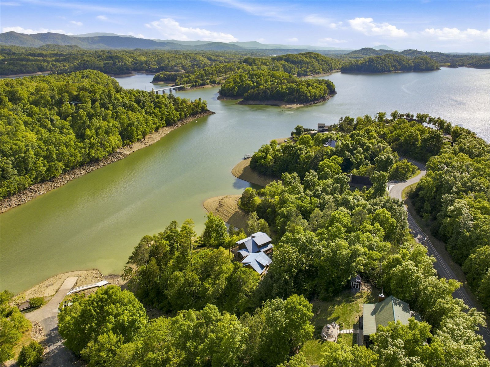 1590 Tranquility Trail Dandridge TN 37725