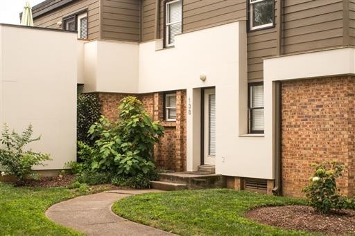 940 Gale Lane Nashville TN 37204