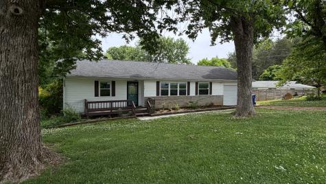 412 Woodland Drive Clinton TN 37716