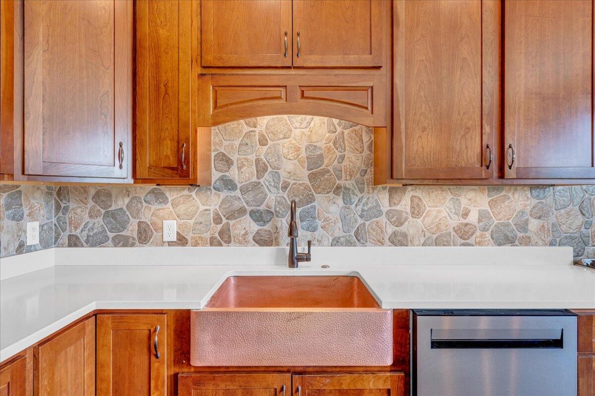 220 Bear Crawl Road Jasper TN 37347