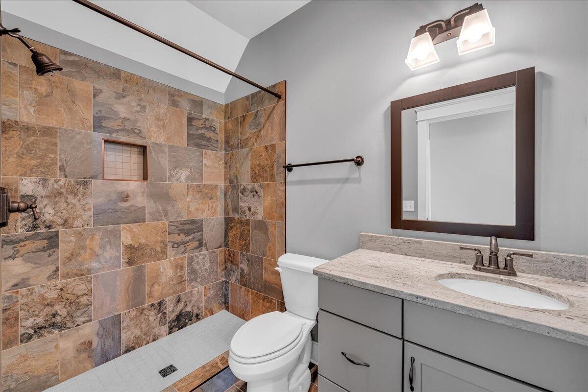 220 Bear Crawl Road Jasper TN 37347