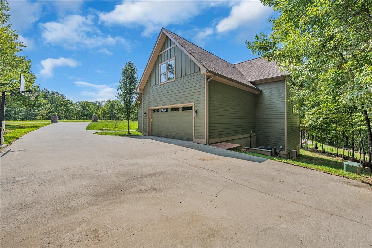 220 Bear Crawl Road Jasper TN 37347