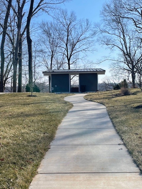 818 Shady Bluff Trail Clarksville TN 37043