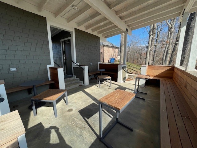 818 Shady Bluff Trail Clarksville TN 37043