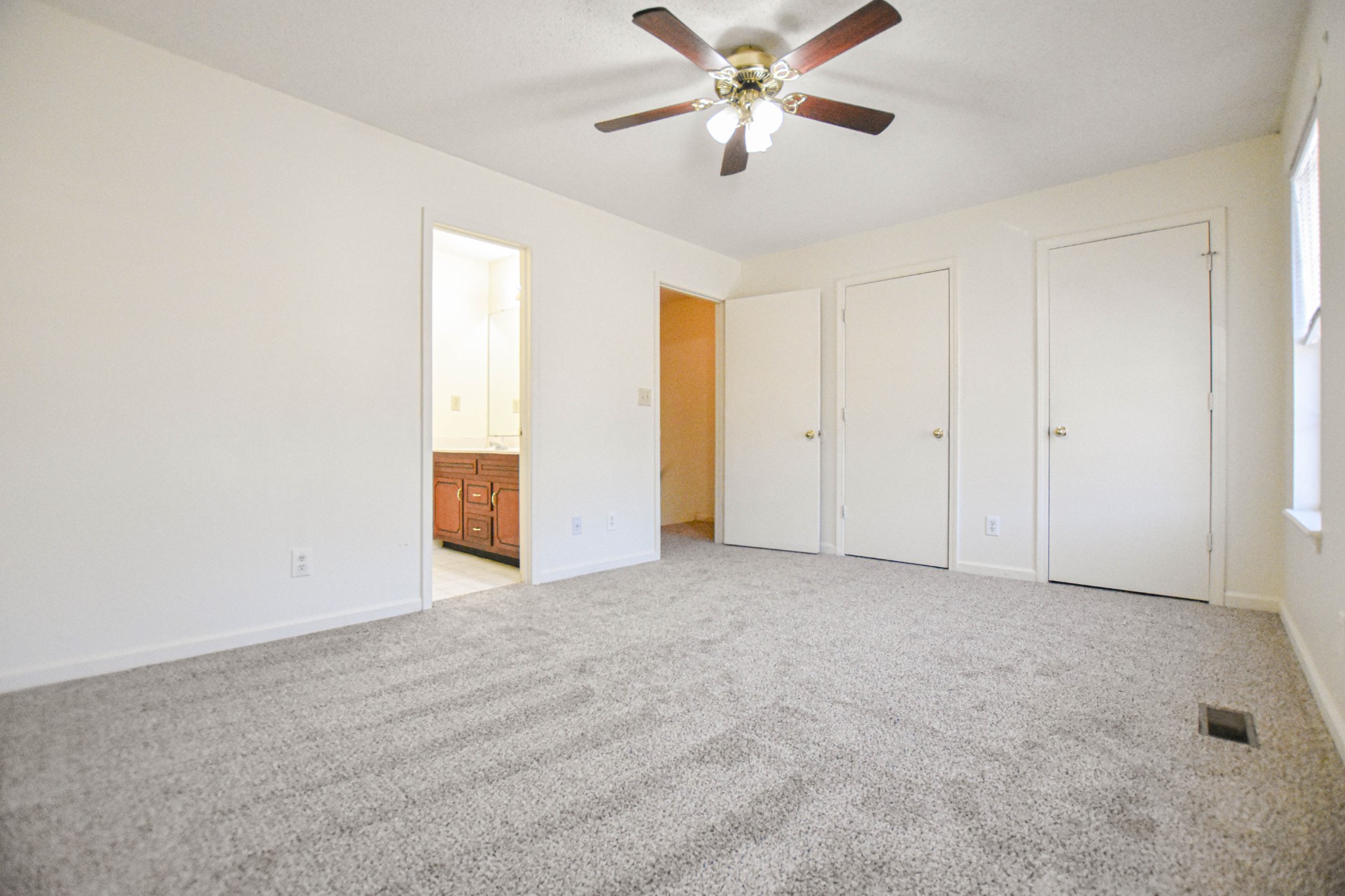 2078 Tynewood Drive Clarksville TN 37042