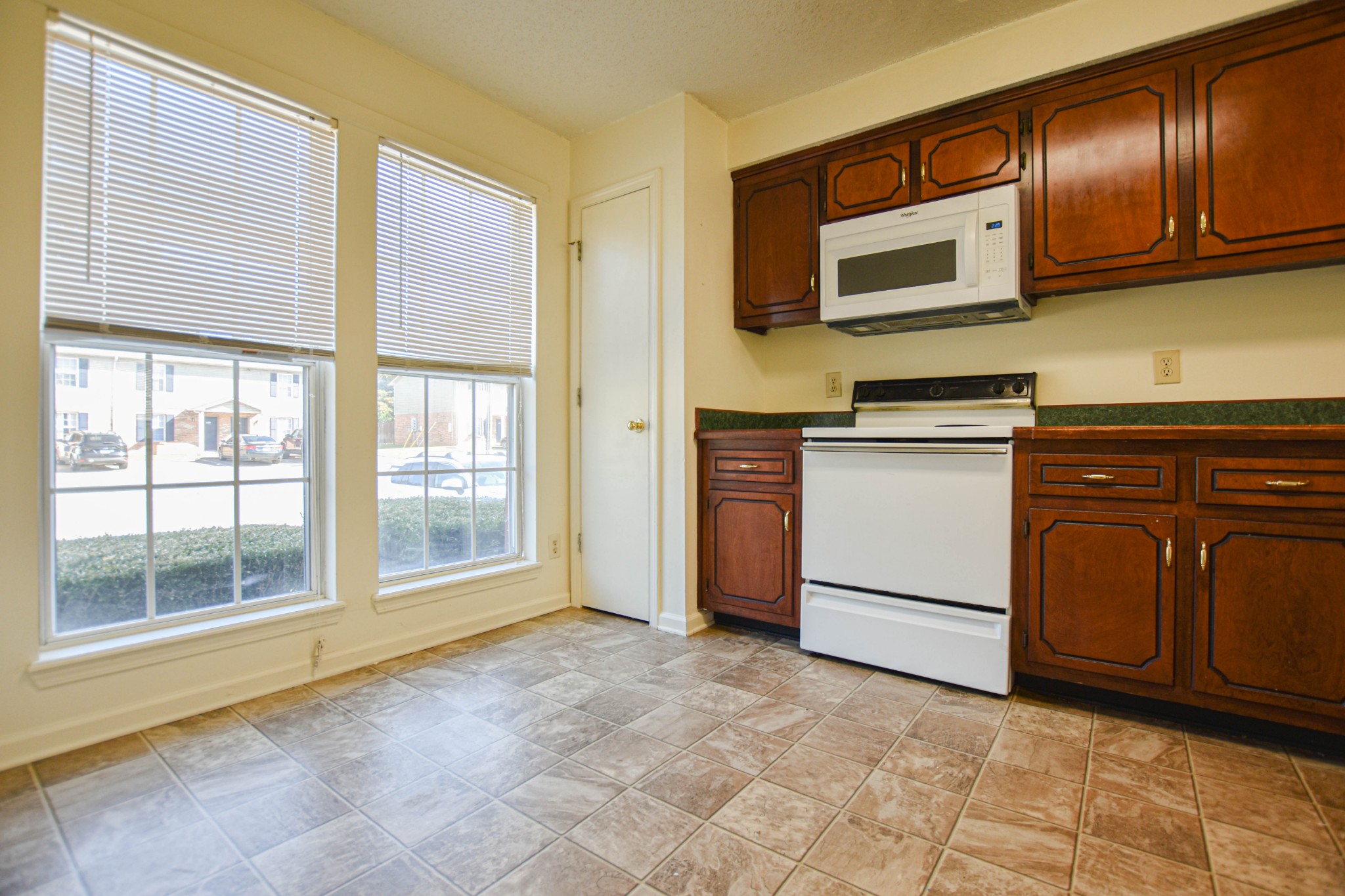 2078 Tynewood Drive Clarksville TN 37042