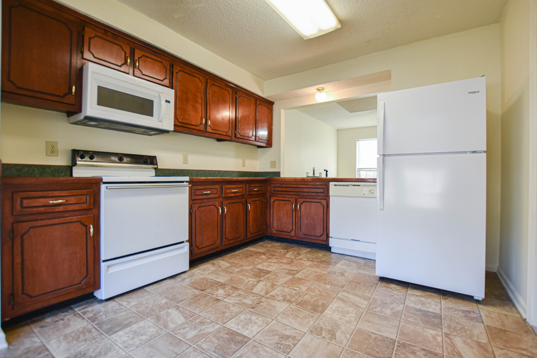 2078 Tynewood Drive Clarksville TN 37042
