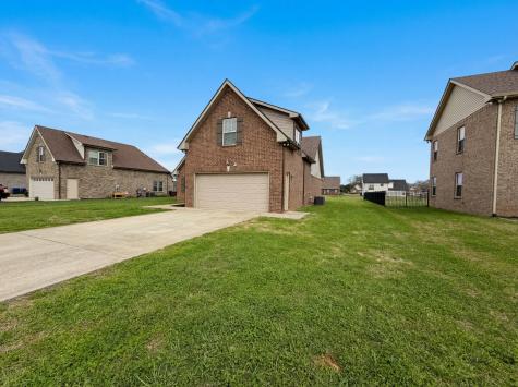 2919 Ronstadt Drive Christiana TN 37037