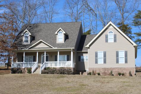 545 Red Fox Drive Burns TN 37029