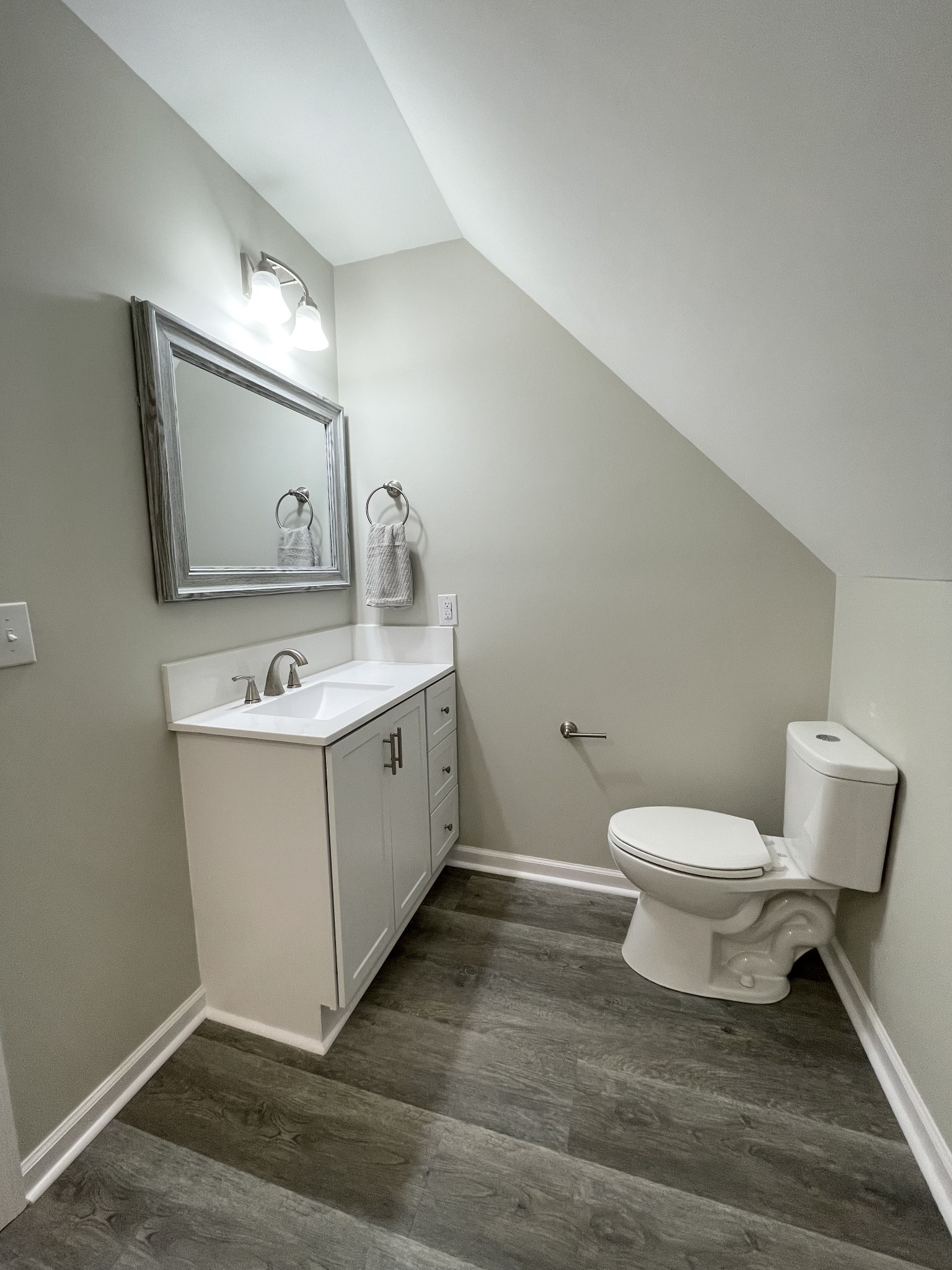 545 Red Fox Drive Burns TN 37029