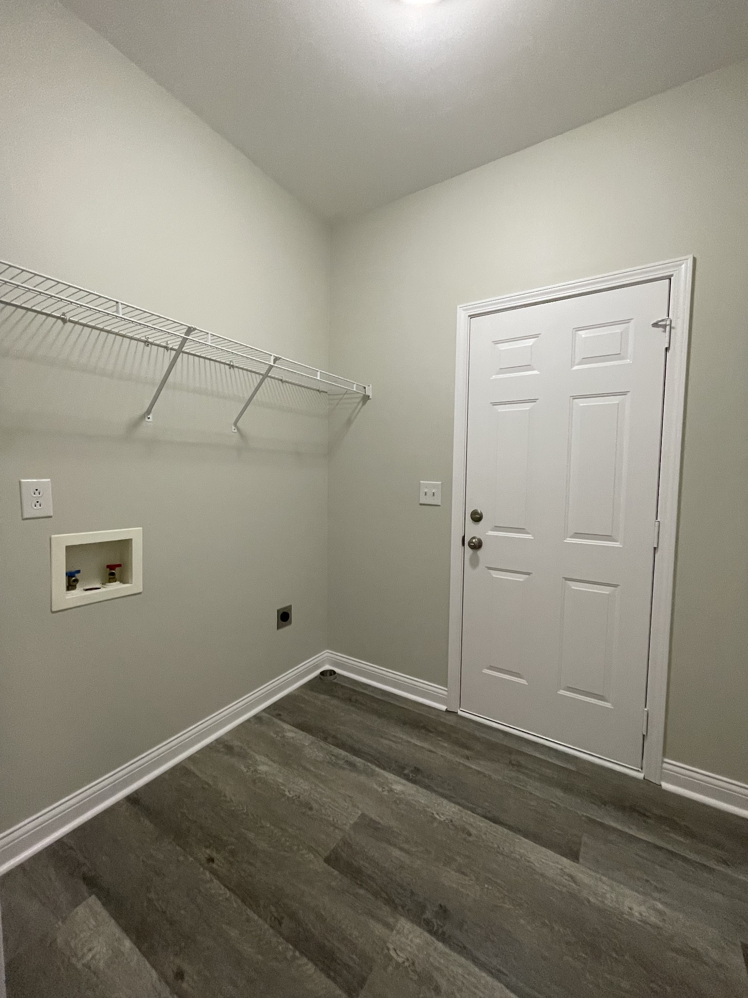 545 Red Fox Drive Burns TN 37029