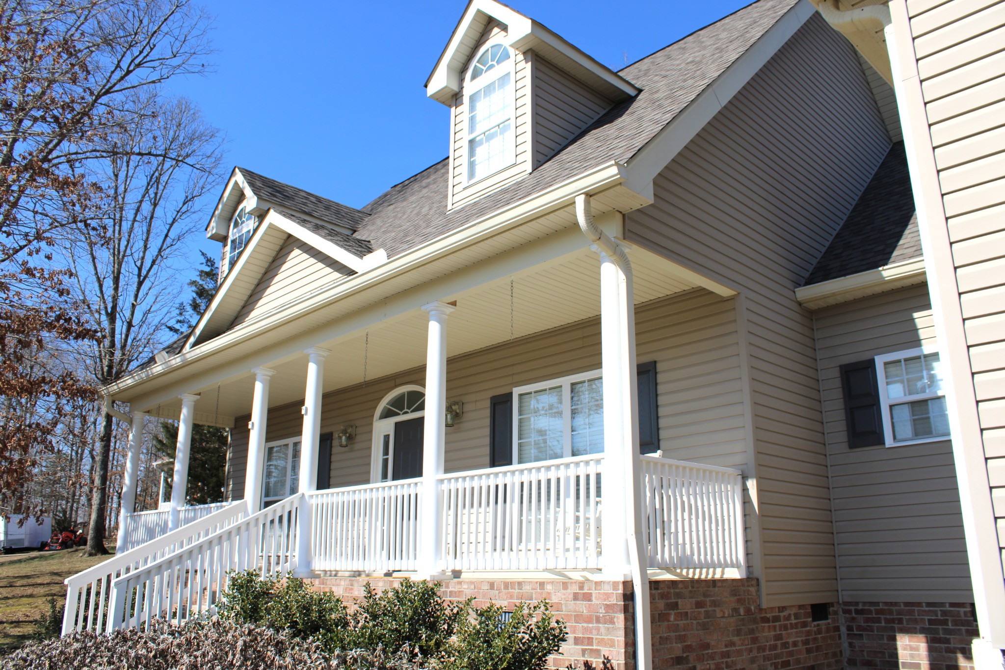 545 Red Fox Drive Burns TN 37029
