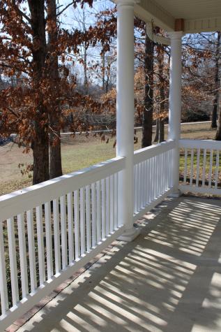 545 Red Fox Drive Burns TN 37029