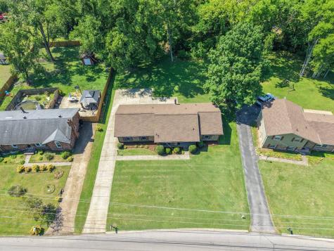 233 Iris Drive Hendersonville TN 37075