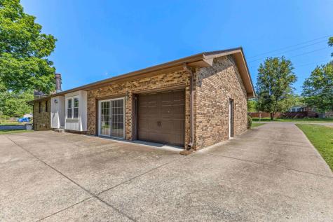233 Iris Drive Hendersonville TN 37075