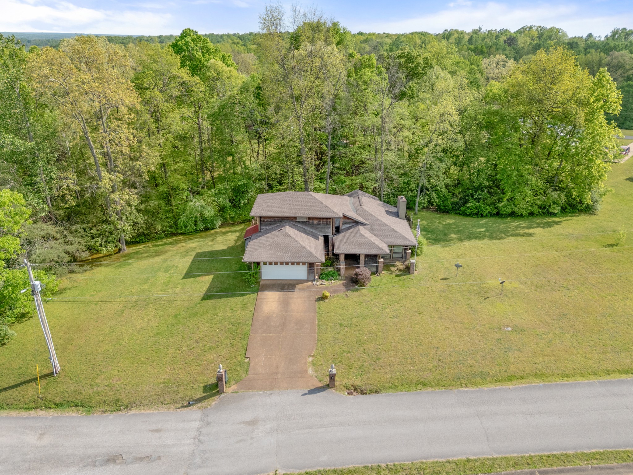 1212 Rosewood Drive Centerville TN 37033
