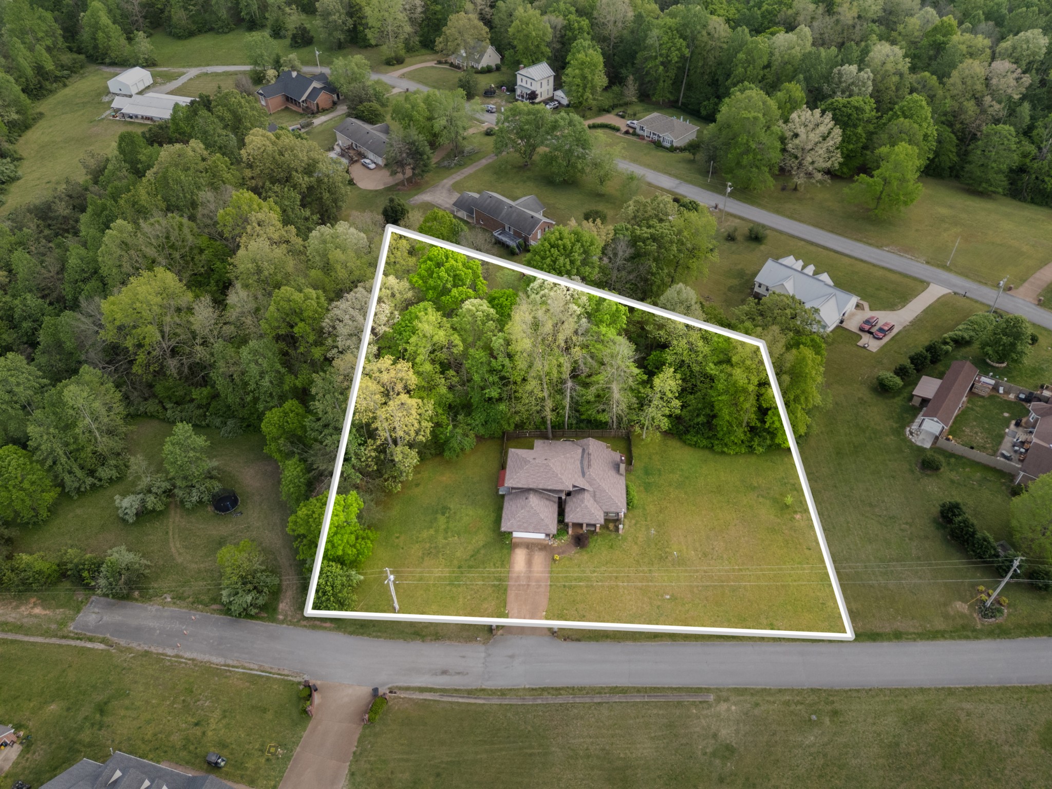 1212 Rosewood Drive Centerville TN 37033