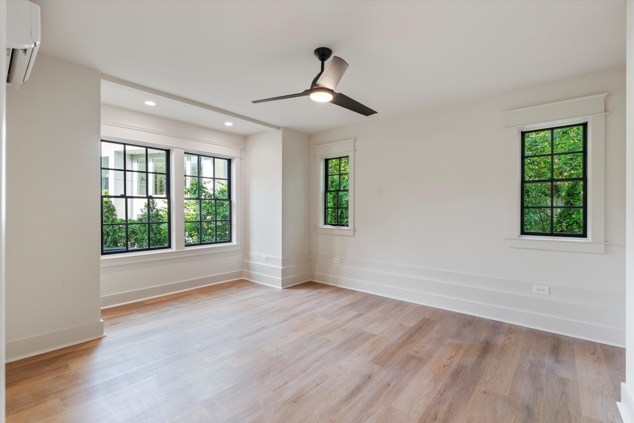1816 Wildwood Avenue Nashville TN 37212