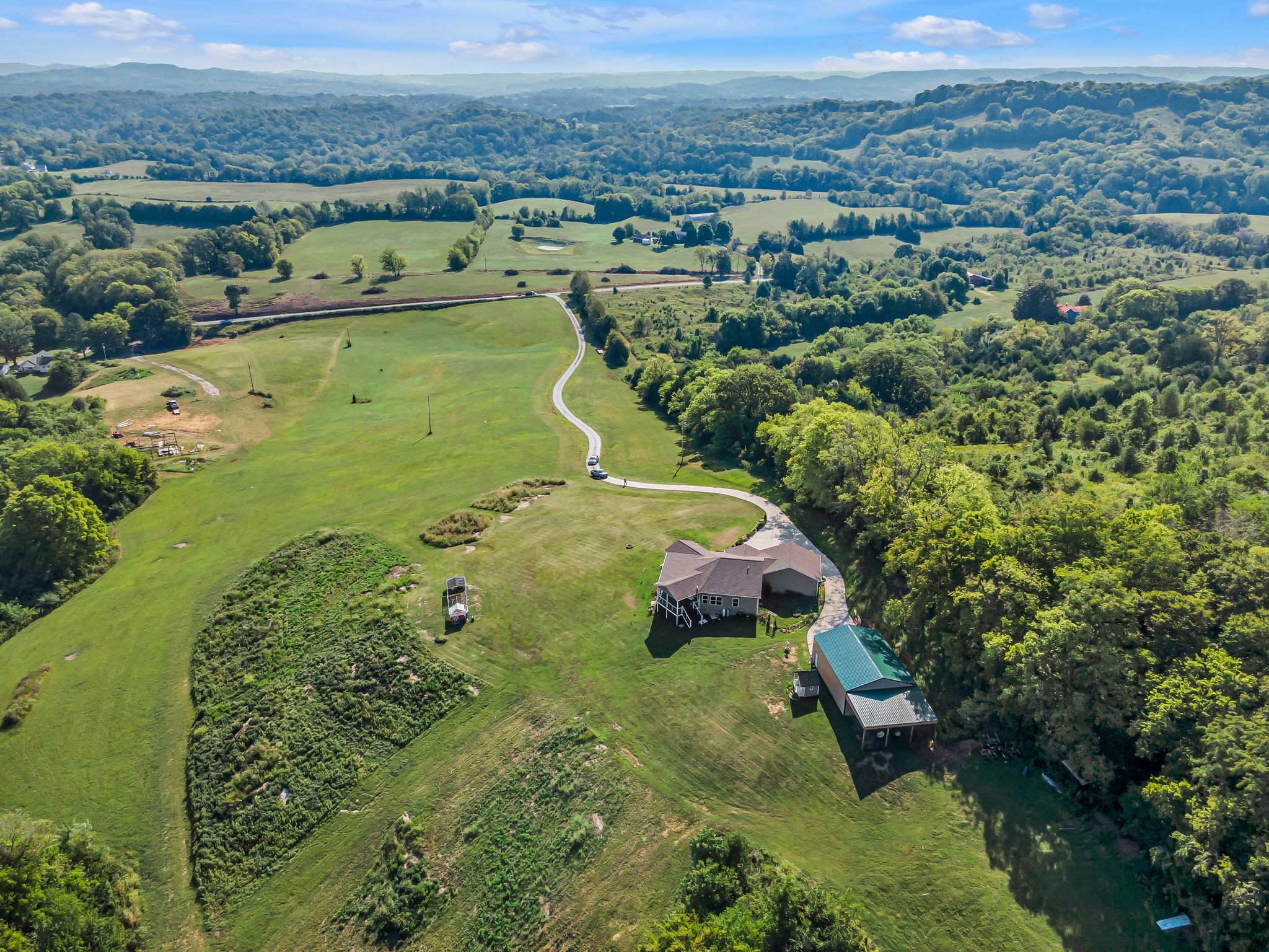 2770 E Sheepneck Road Culleoka TN 38451