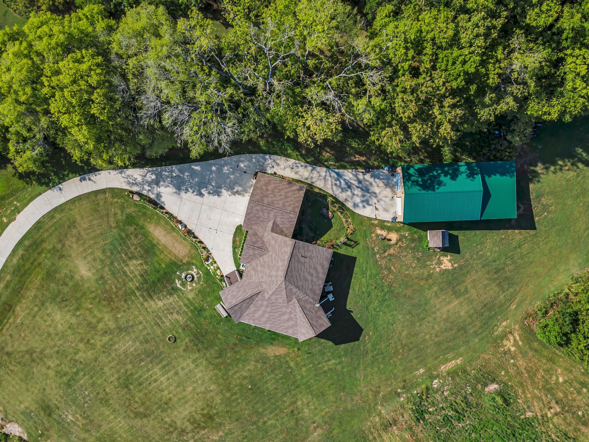 2770 E Sheepneck Road Culleoka TN 38451