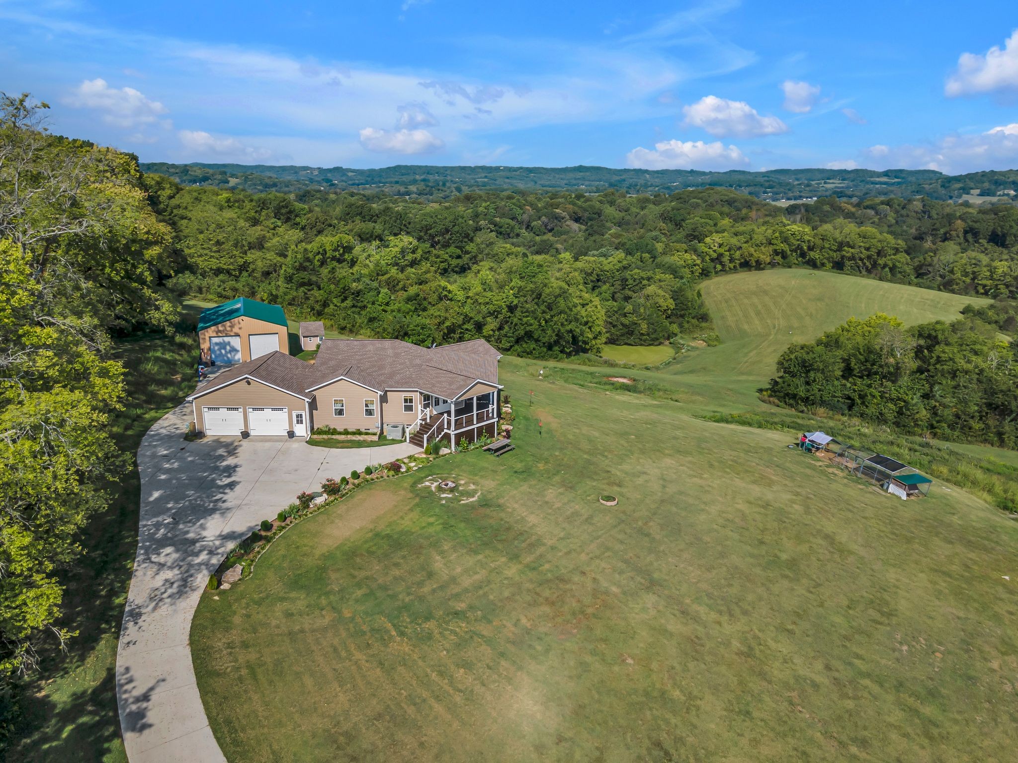2770 E Sheepneck Road Culleoka TN 38451