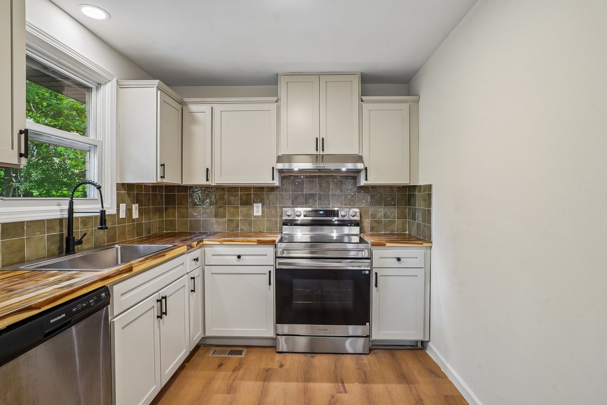 504 Kenney Drive Clarksville TN 37042