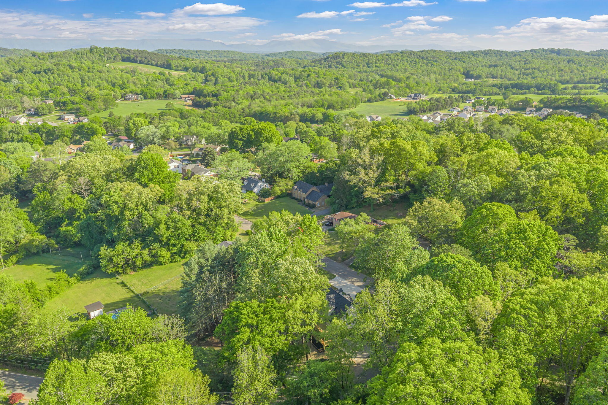 1512 Brentwood Drive Athens TN 37303
