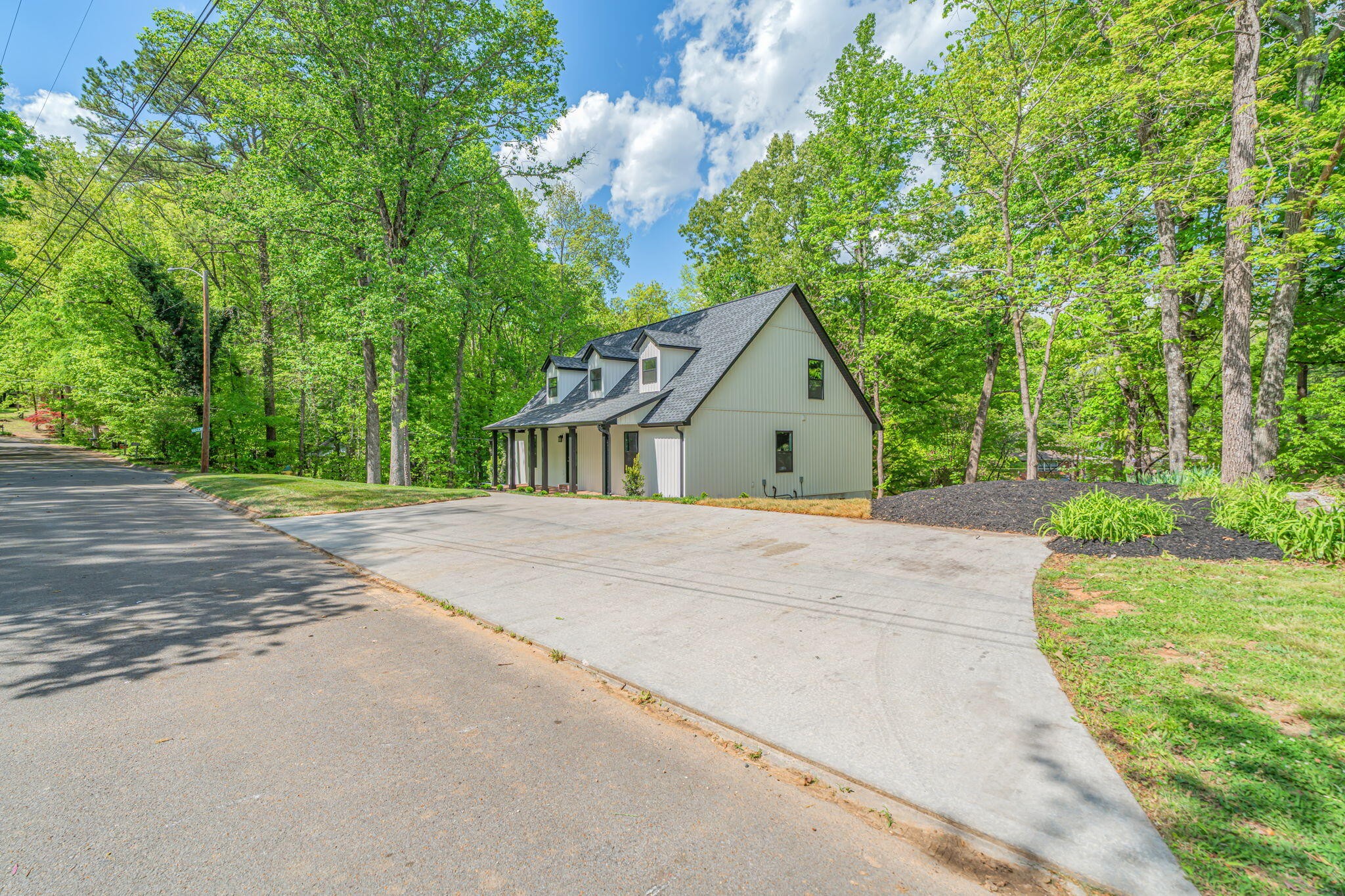1512 Brentwood Drive Athens TN 37303
