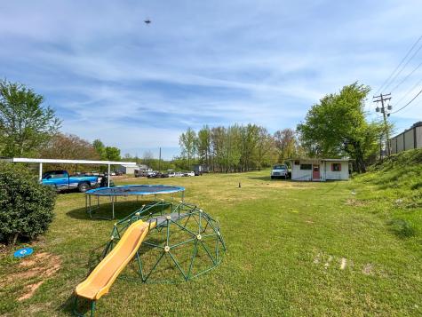 30996 Broad Street Bruceton TN 38317