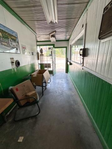 30996 Broad Street Bruceton TN 38317