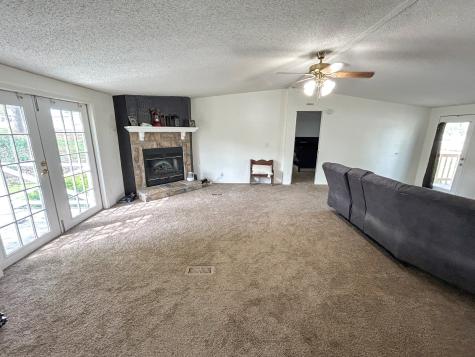 30996 Broad Street Bruceton TN 38317