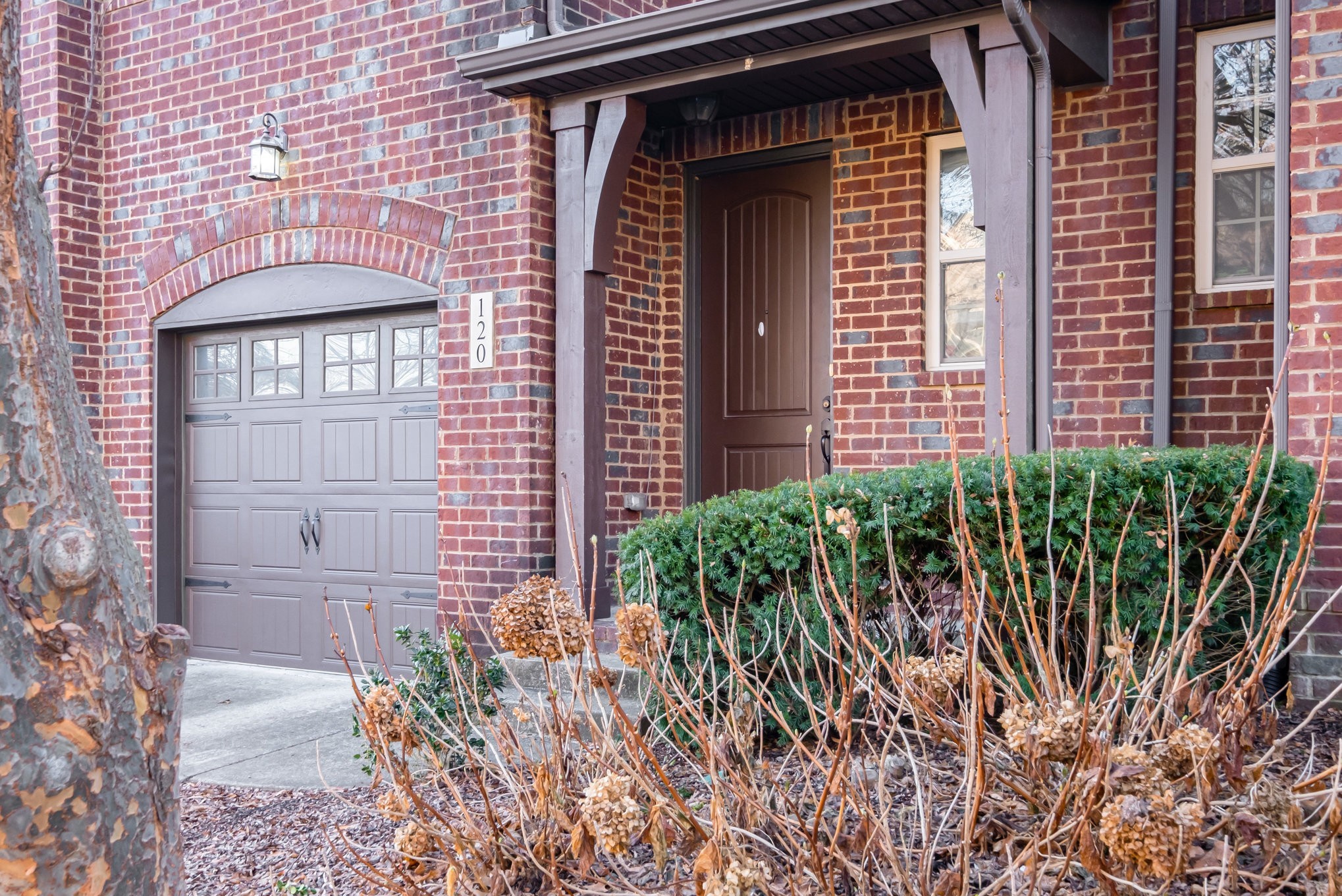 120 Ambassador Pvt Circle Hendersonville TN 37075