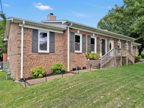 702 Linden Green Drive Hermitage TN 37076