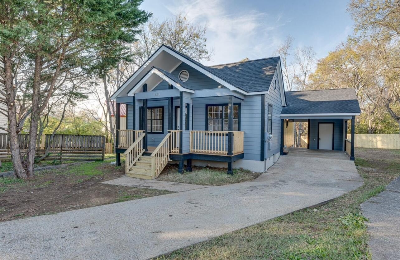 1623 Hickory Place Chattanooga TN 37404