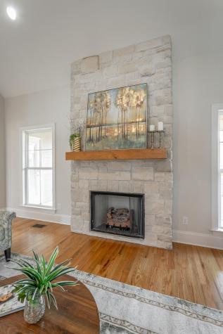 2212 Peterson Drive Chattanooga TN 37421