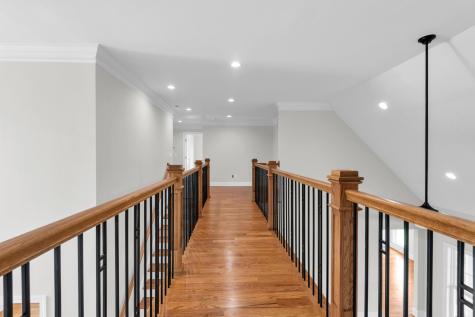 2212 Peterson Drive Chattanooga TN 37421