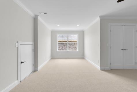 2212 Peterson Drive Chattanooga TN 37421