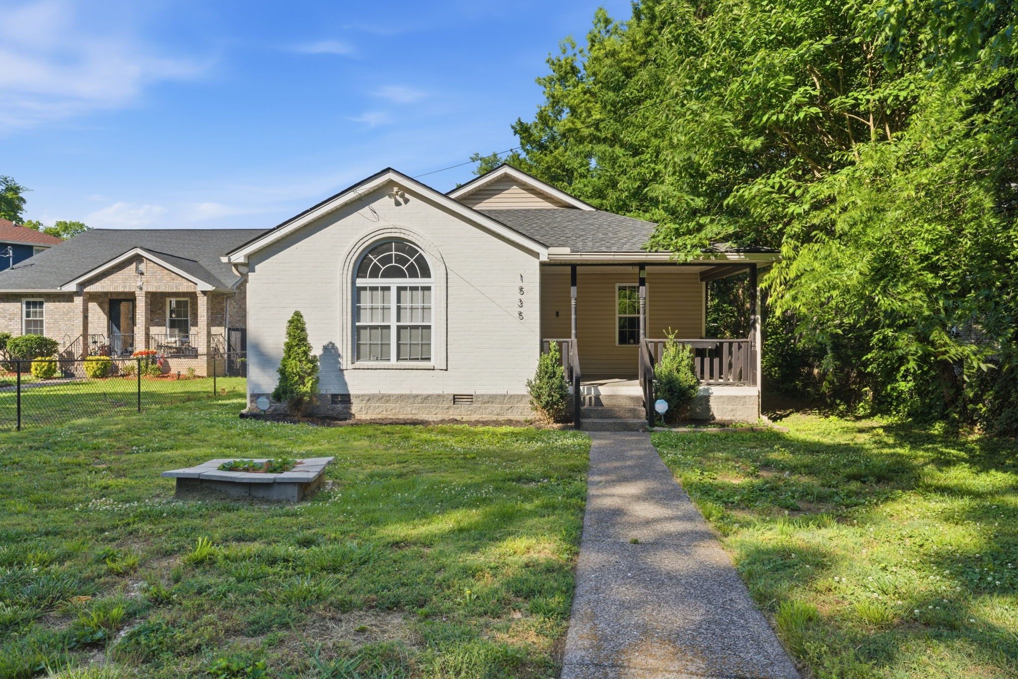 1535 11th Ave, N Nashville TN 37208