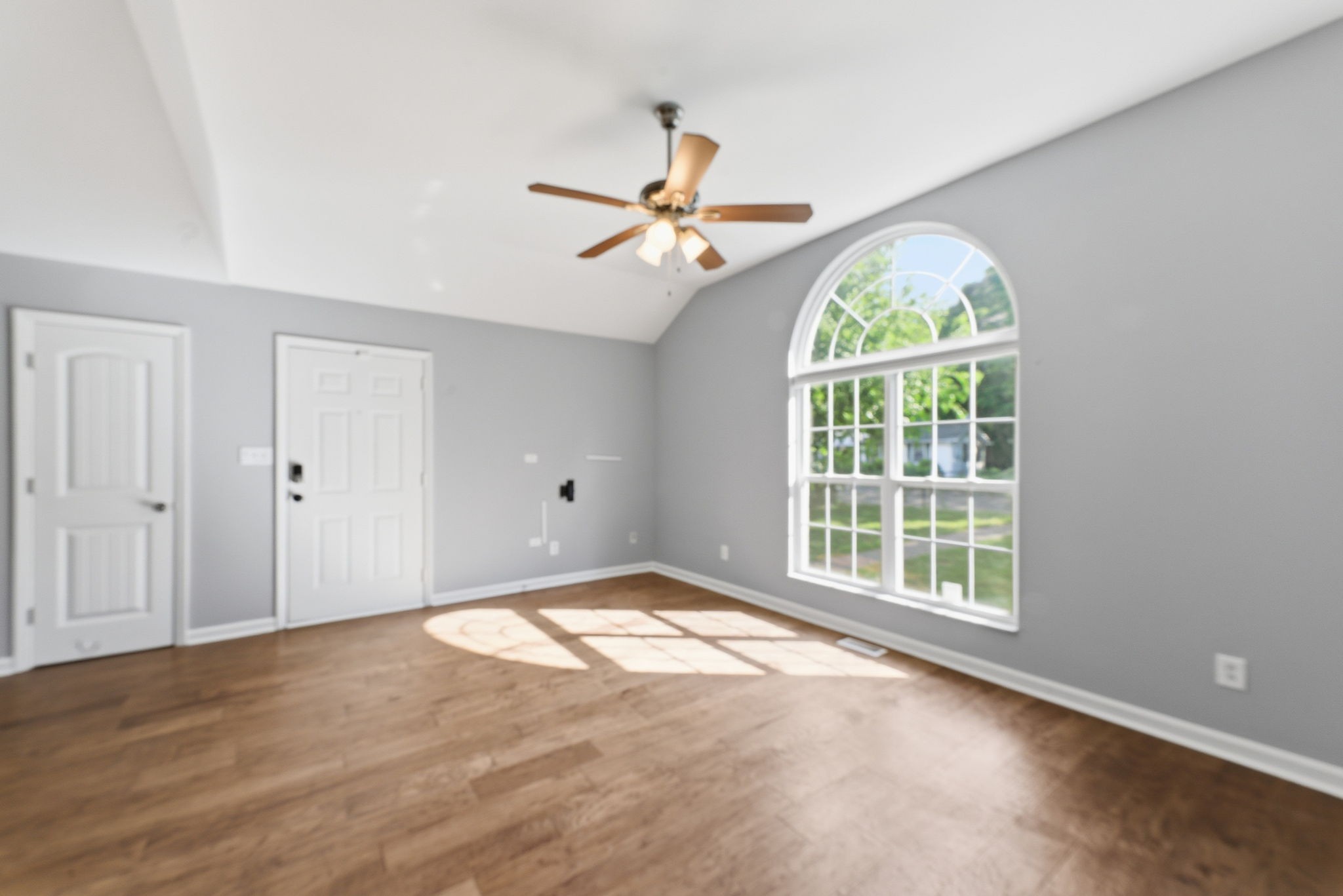 1535 11th Ave, N Nashville TN 37208