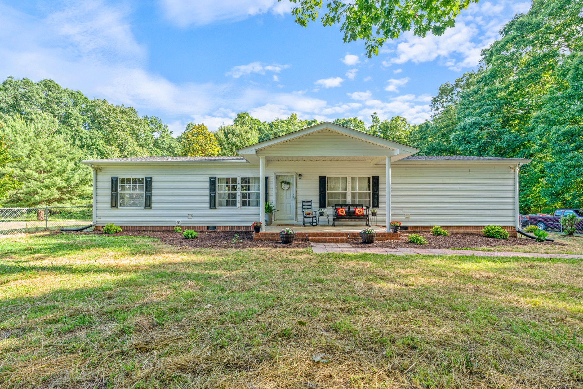 511 Woodland Way Bon Aqua TN 37025