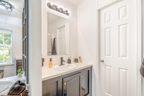 511 Woodland Way Bon Aqua TN 37025