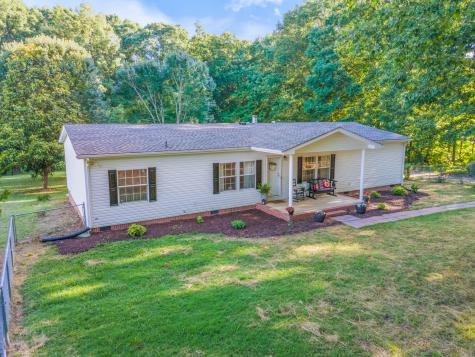 511 Woodland Way Bon Aqua TN 37025
