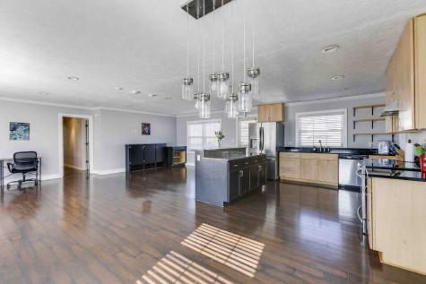 305 Hillview Drive Dickson TN 37055