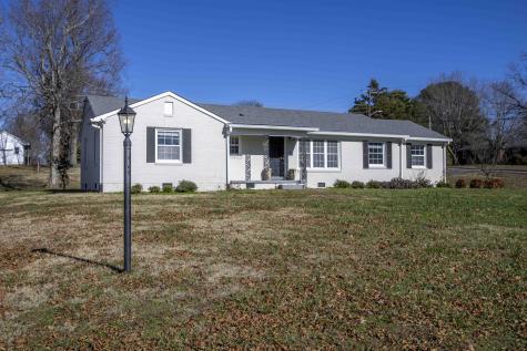 305 Hillview Drive Dickson TN 37055